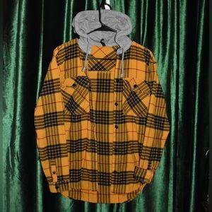 DIVIDED plaid button-up w hood